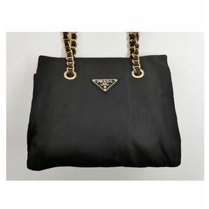 Auth. Vintage  Prada - Black Nylon Shoulder Bag